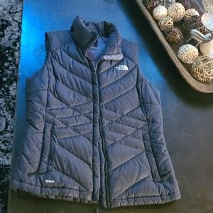 North Face 550 Puffer Vest